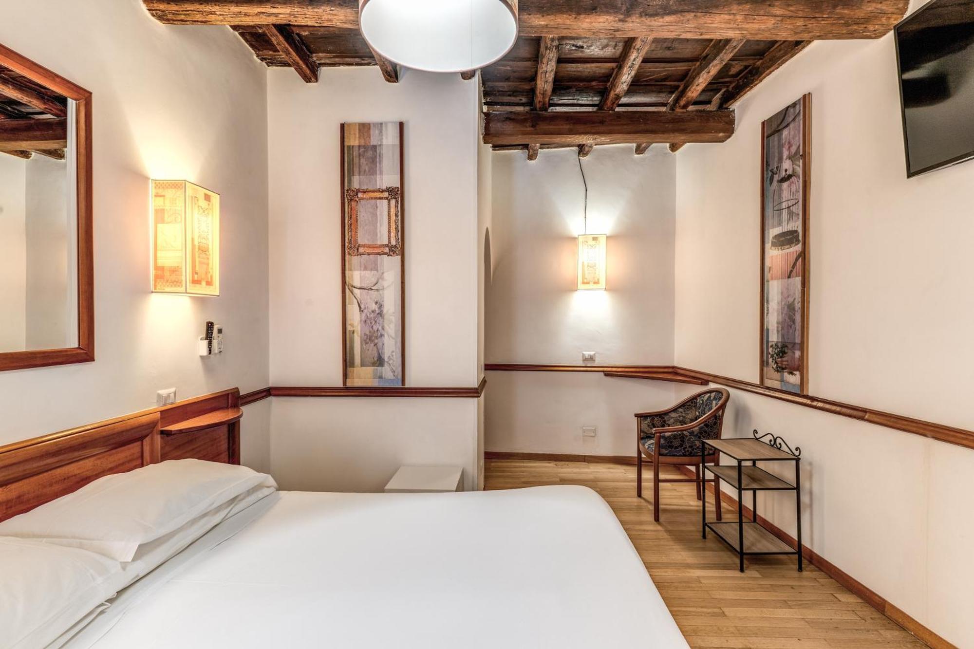 Hotel Santa Prassede Рим Екстер'єр фото