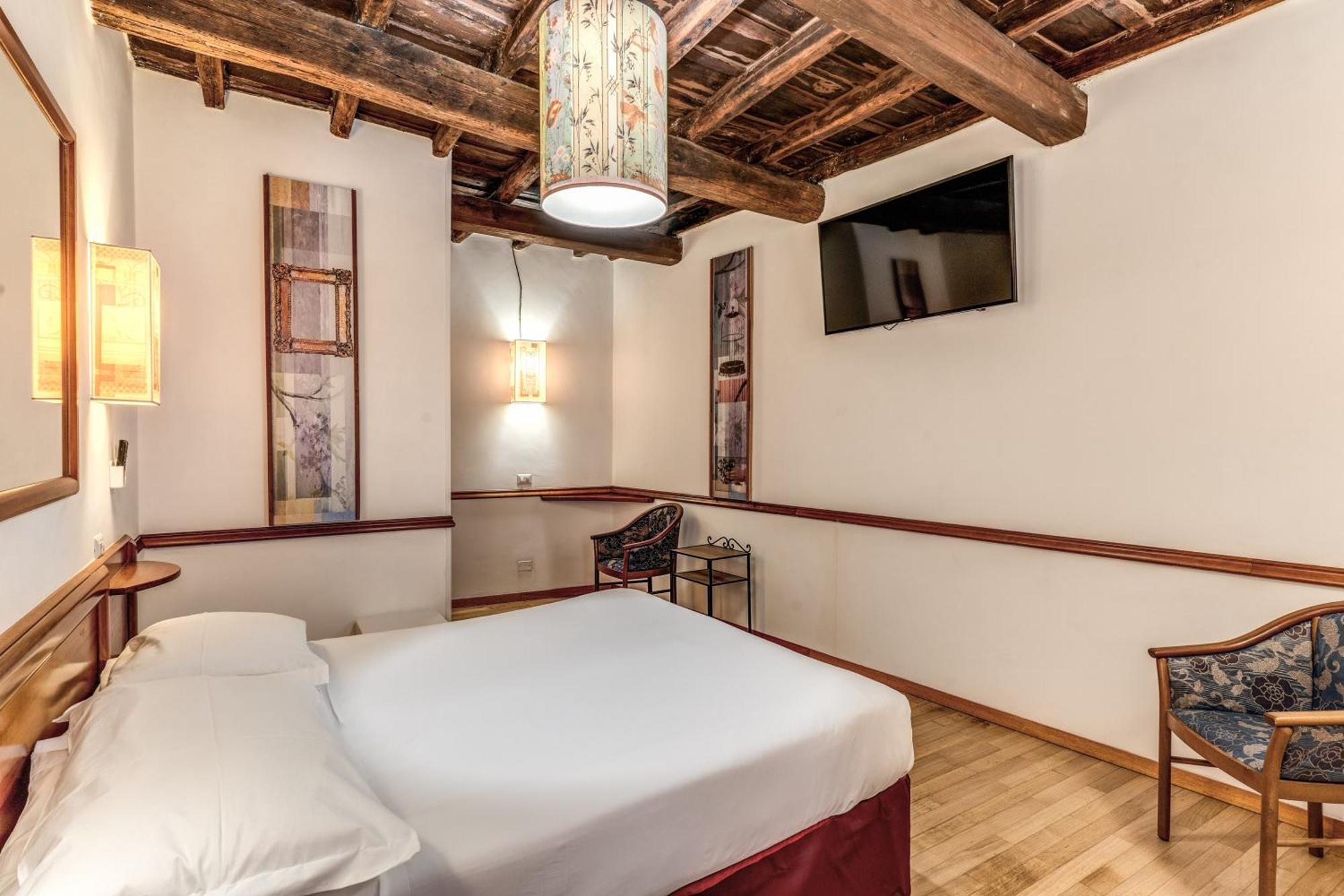 Hotel Santa Prassede Рим Екстер'єр фото