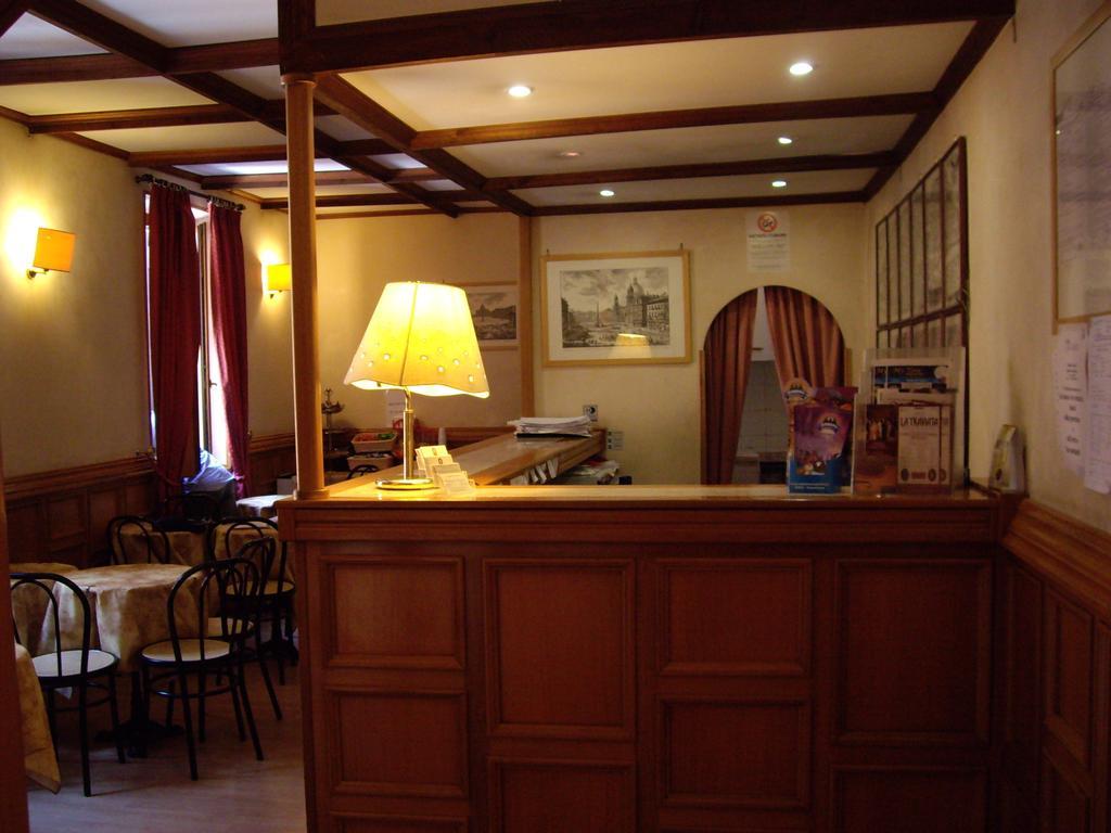 Hotel Santa Prassede Рим Екстер'єр фото